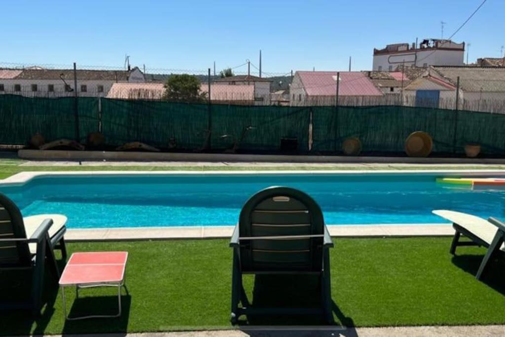 Rural Con Amplia Piscina Villa Campillo de Altobuey
